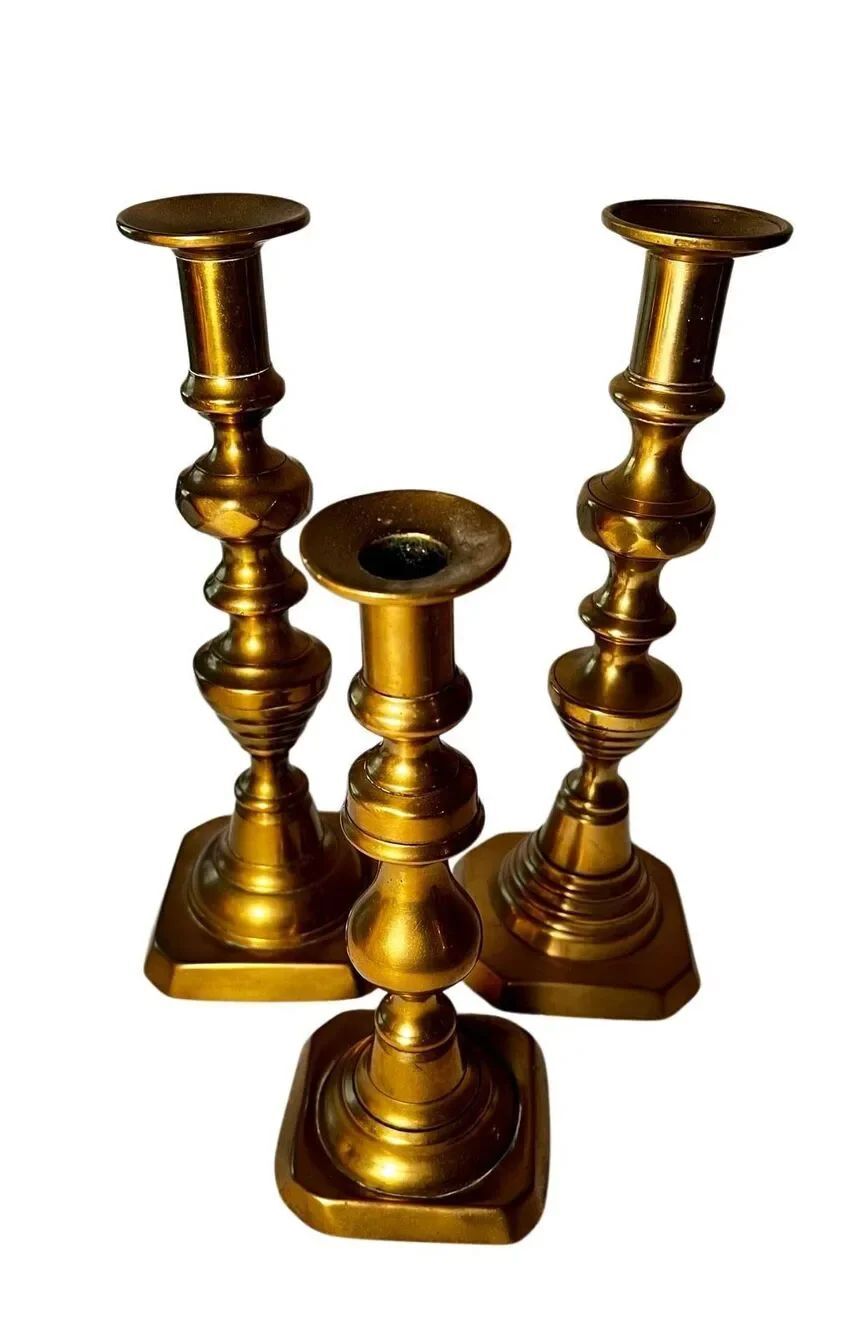 Vintage Brass Candle Stick Holders Beehive Faceted Knobs Square Base Lot of 3